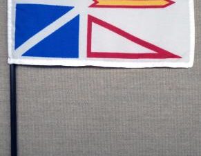 Newfoundland Desk Flag, 4″ X 6″