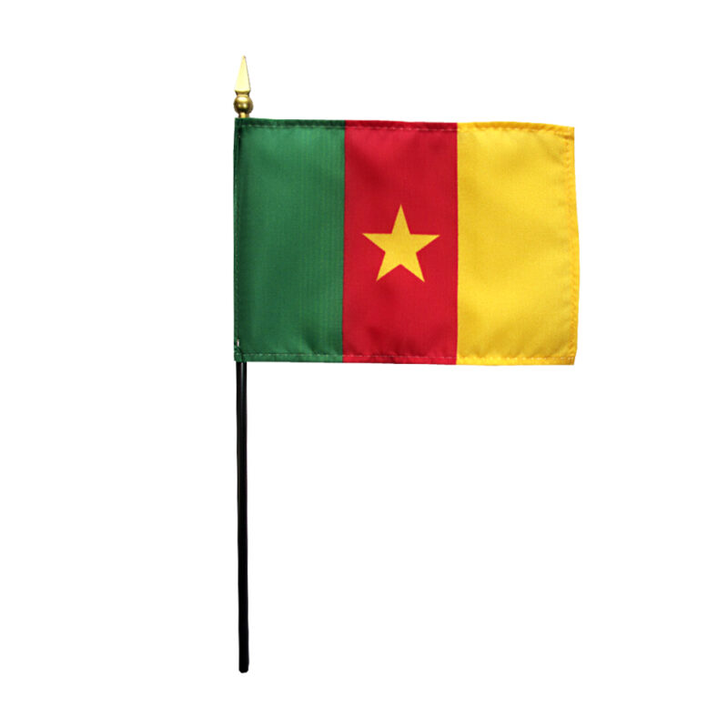 Cameroon Desk Flag